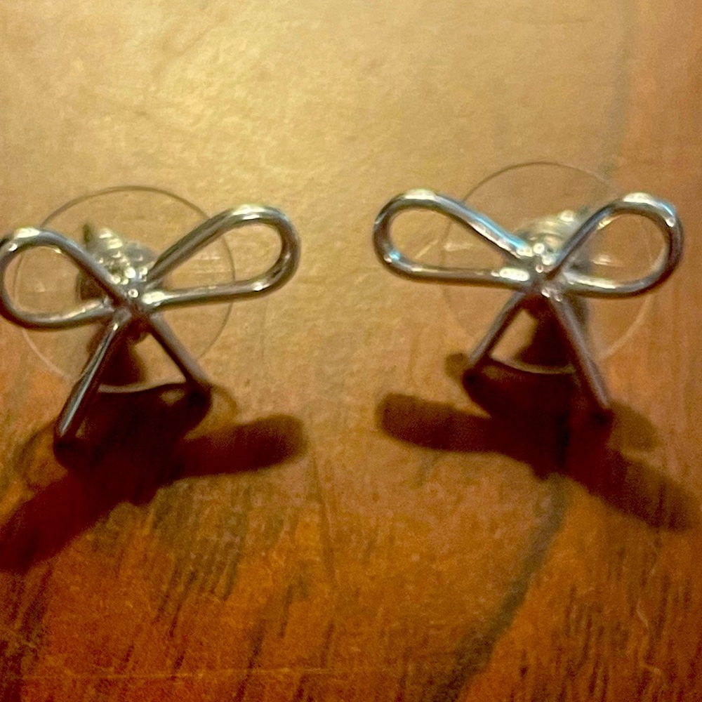 J crew Bow earrings